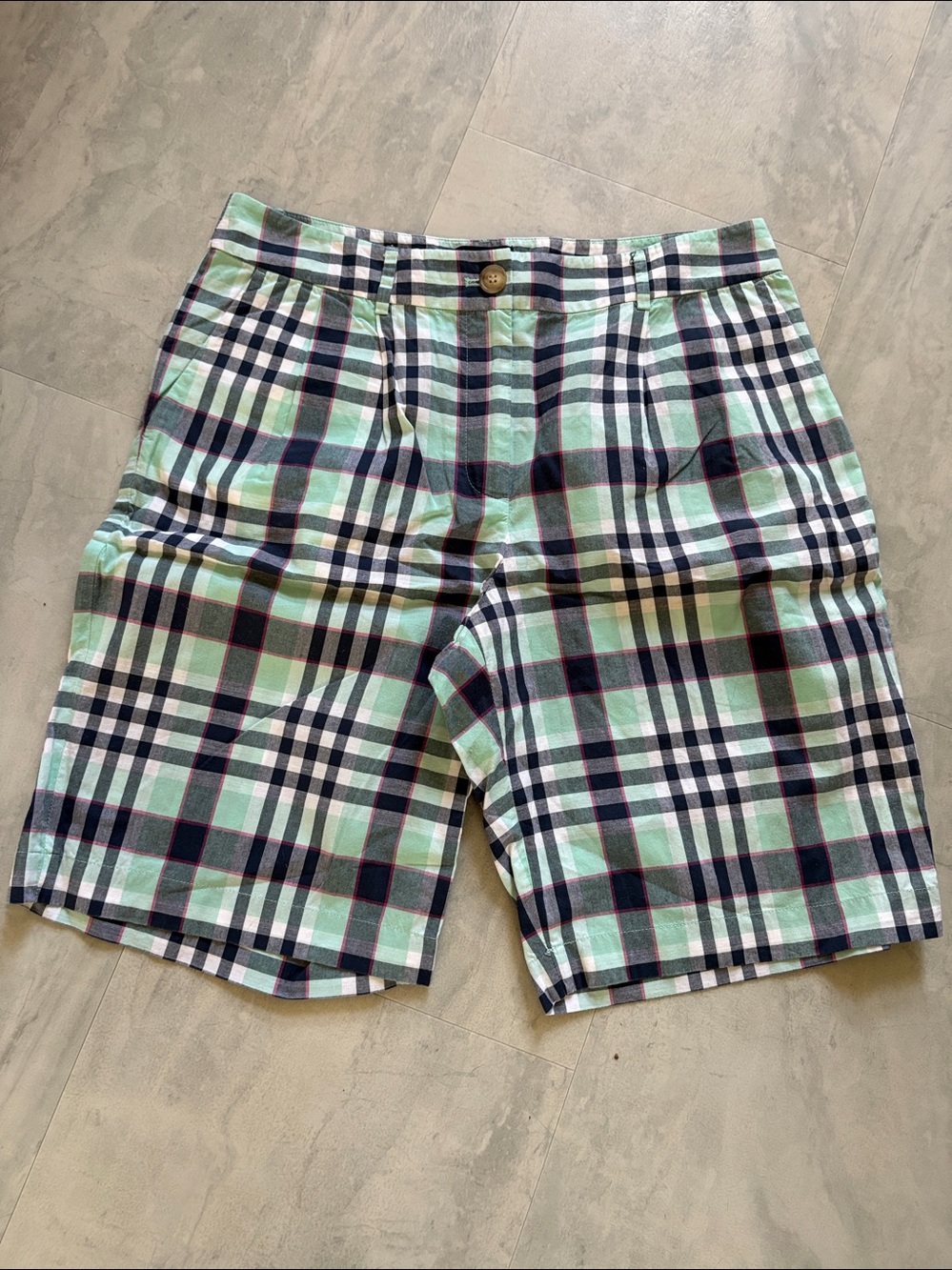 Pendleton  shorts  plaid  navy mint white red  Bermuda short  pleated front sz10